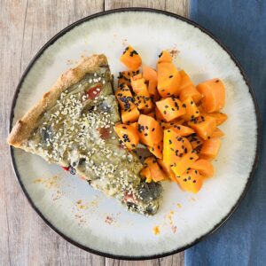 Tarta integral de berenjenas con zanahorias caramelizadas